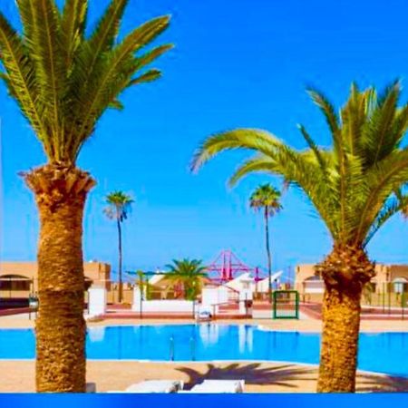 Sea-View Apartment With A Tennis Court Адехе Екстер'єр фото